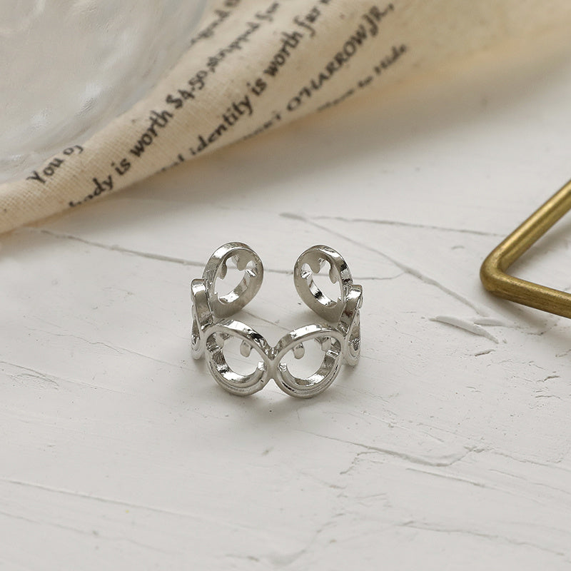 Smiling face ring women''s fashion personality creative minority design simple ring cool hollow light luxury hand jewelry ins fashion