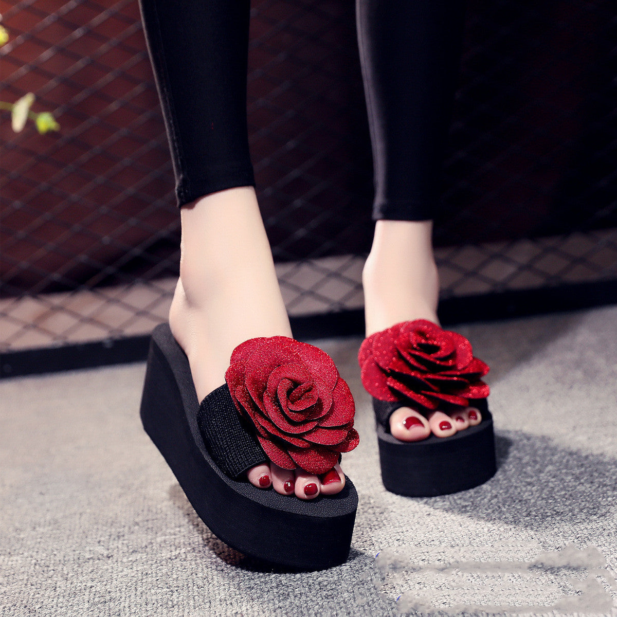 New Style Slippers Female Summer Big Flower Sandals And Slippers One-Word Slippers