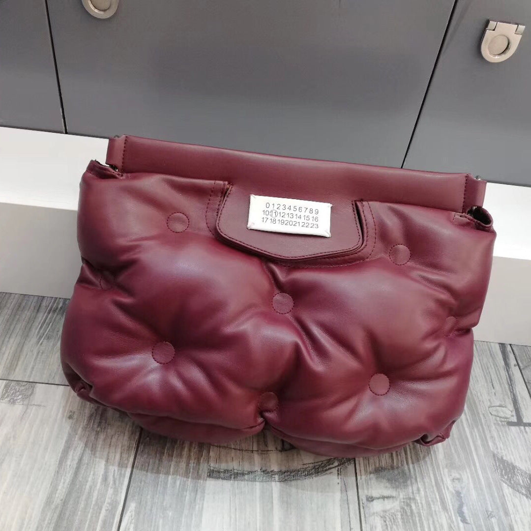 High-capacity space cotton down bags