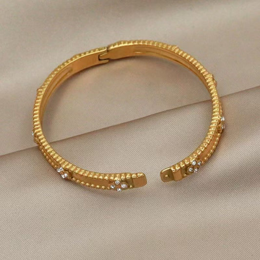 Mid-ancient Light Luxury Zircon Bracelet Niche Temperament Women