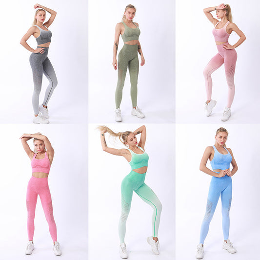 Seamless Yoga Suit Female Gradient Color Outdoor Running Sports Breathable Sweat-absorbent