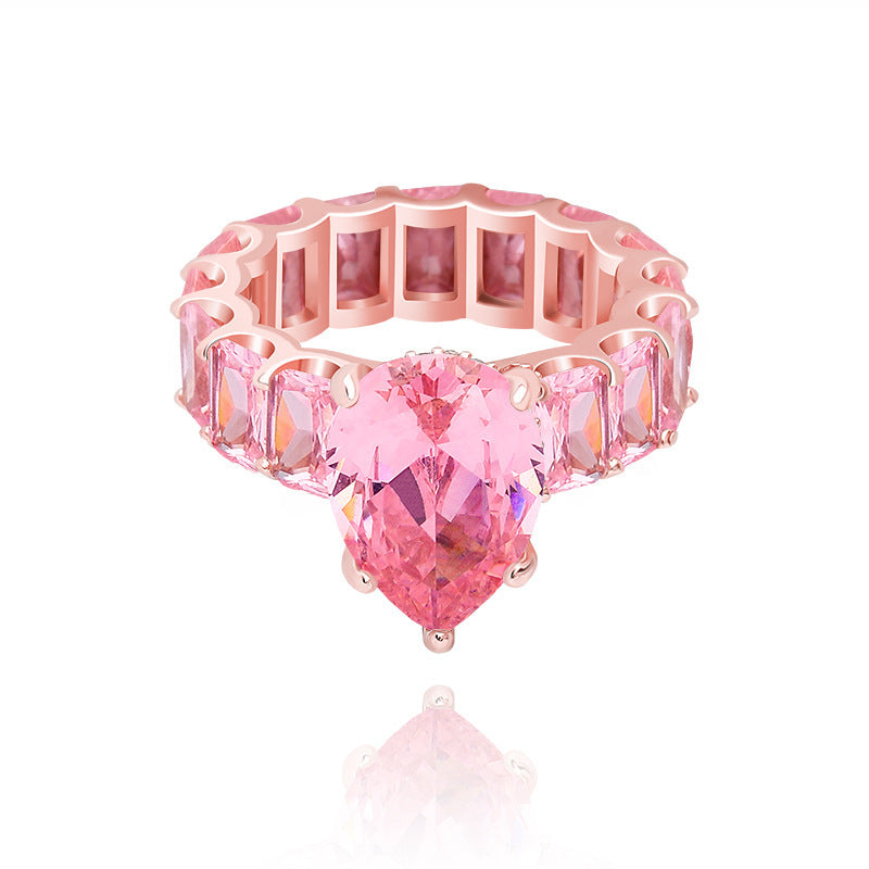 Luxury Fashion Iced Out Bling Water Drop Pinky Baguette Finger Rings For Girls Women Charm Engagement Jewelry Gifts