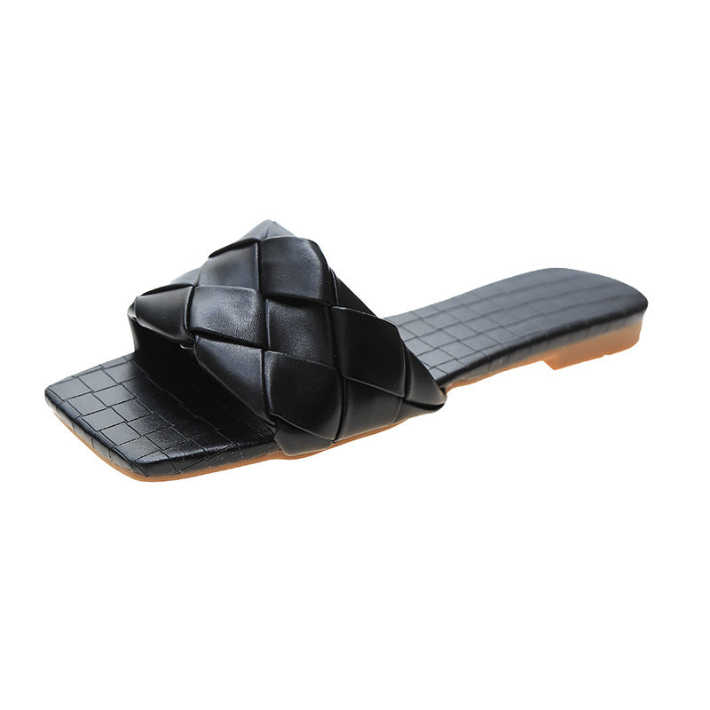 New Summer Flats Go With A Square Toe