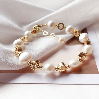 New Design Baroque Pearl Bracelet Fashion Personality Female Bracelet Temperament Bracelet Wild Simple Jewelry Wholesale