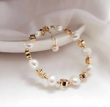New Design Baroque Pearl Bracelet Fashion Personality Female Bracelet Temperament Bracelet Wild Simple Jewelry Wholesale