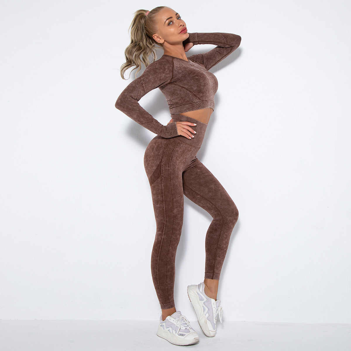 New Seamless Washable Smiley Yoga Suit