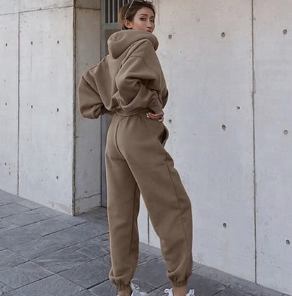 Hooded sweater casual suit