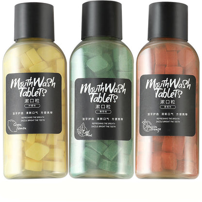 Fruity effervescent mouthwash