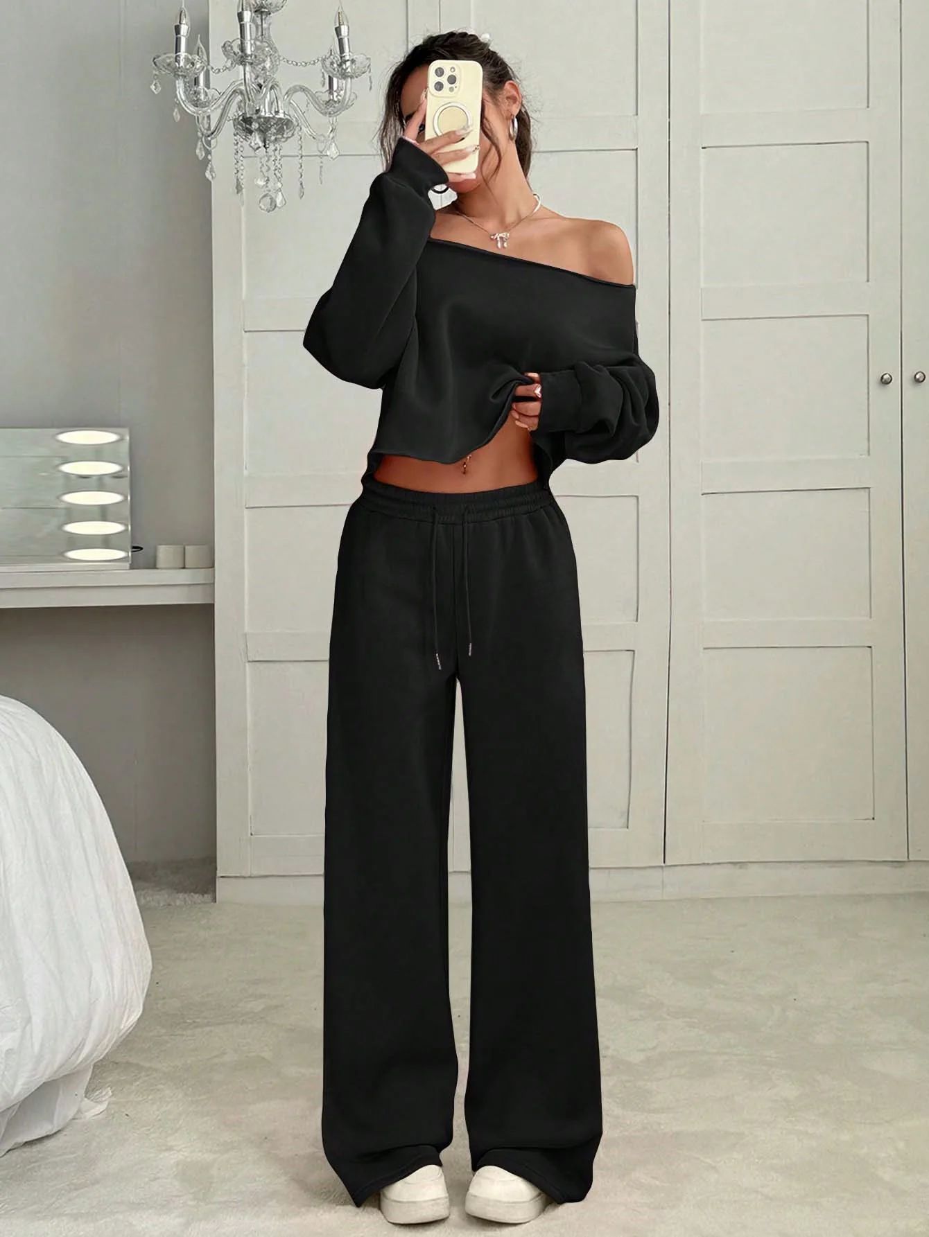 Autumn And Winter Casual Loose Round Neck Long-sleeved Sweater Trousers Suit