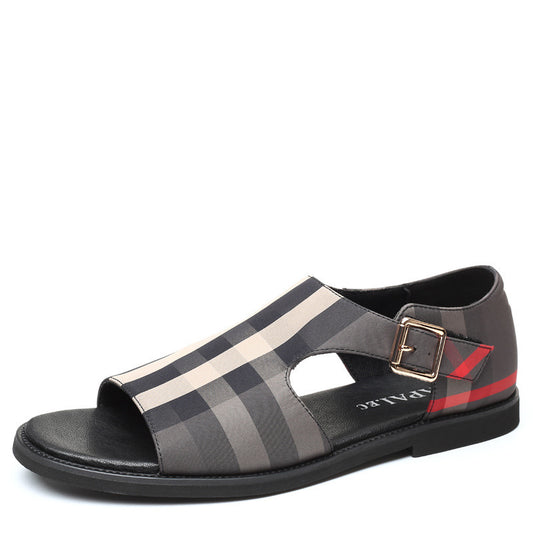 Wear Outdoor Sandals For Outdoor Driving In Summer