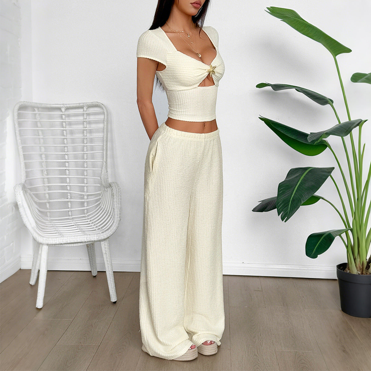 Sports Style Short Sleeve Vest Wide-leg Pants Suit For Women