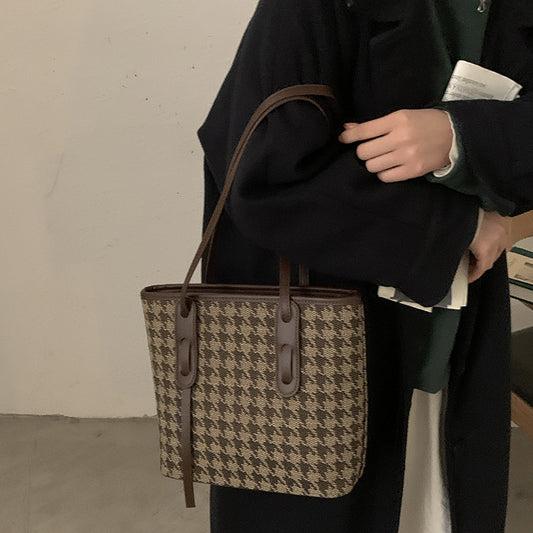 Large Bag Female Trendy Fashion Lattice Tote