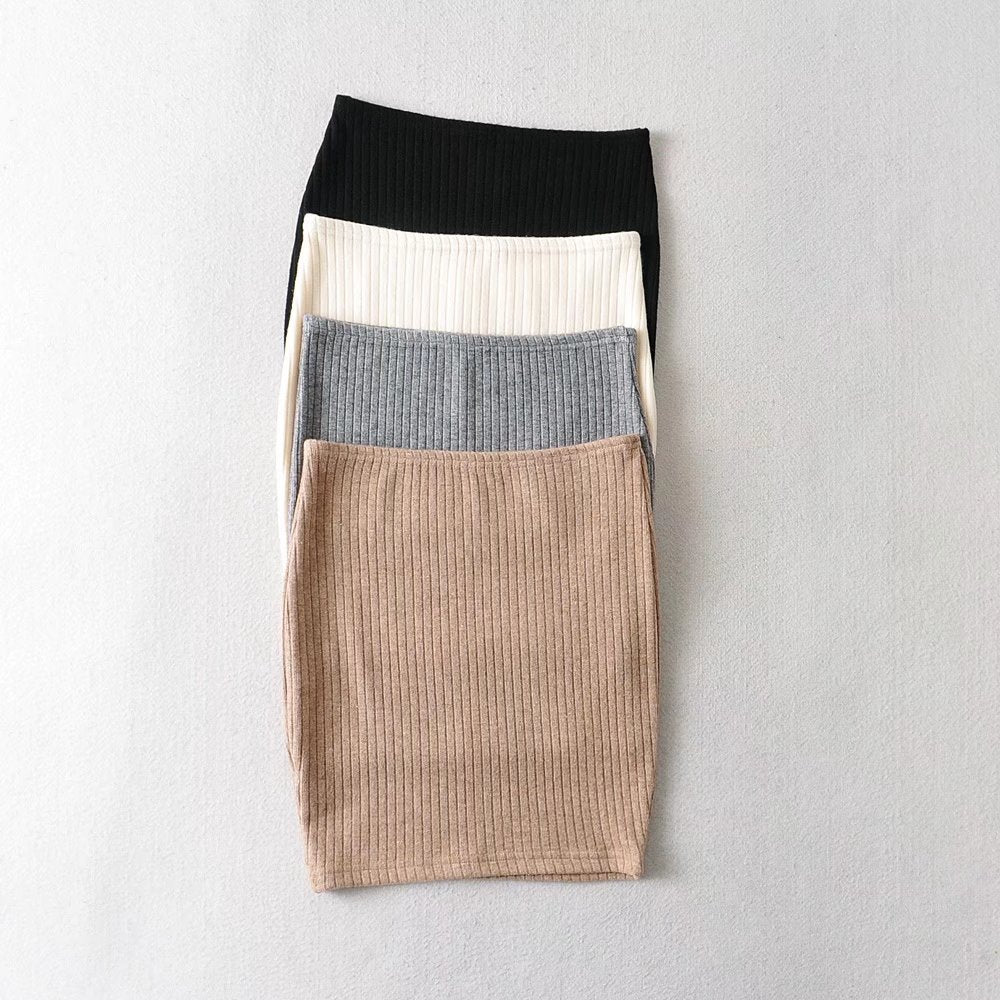 Women's Solid Color Stretch Slim Fit Hip Short Skirt