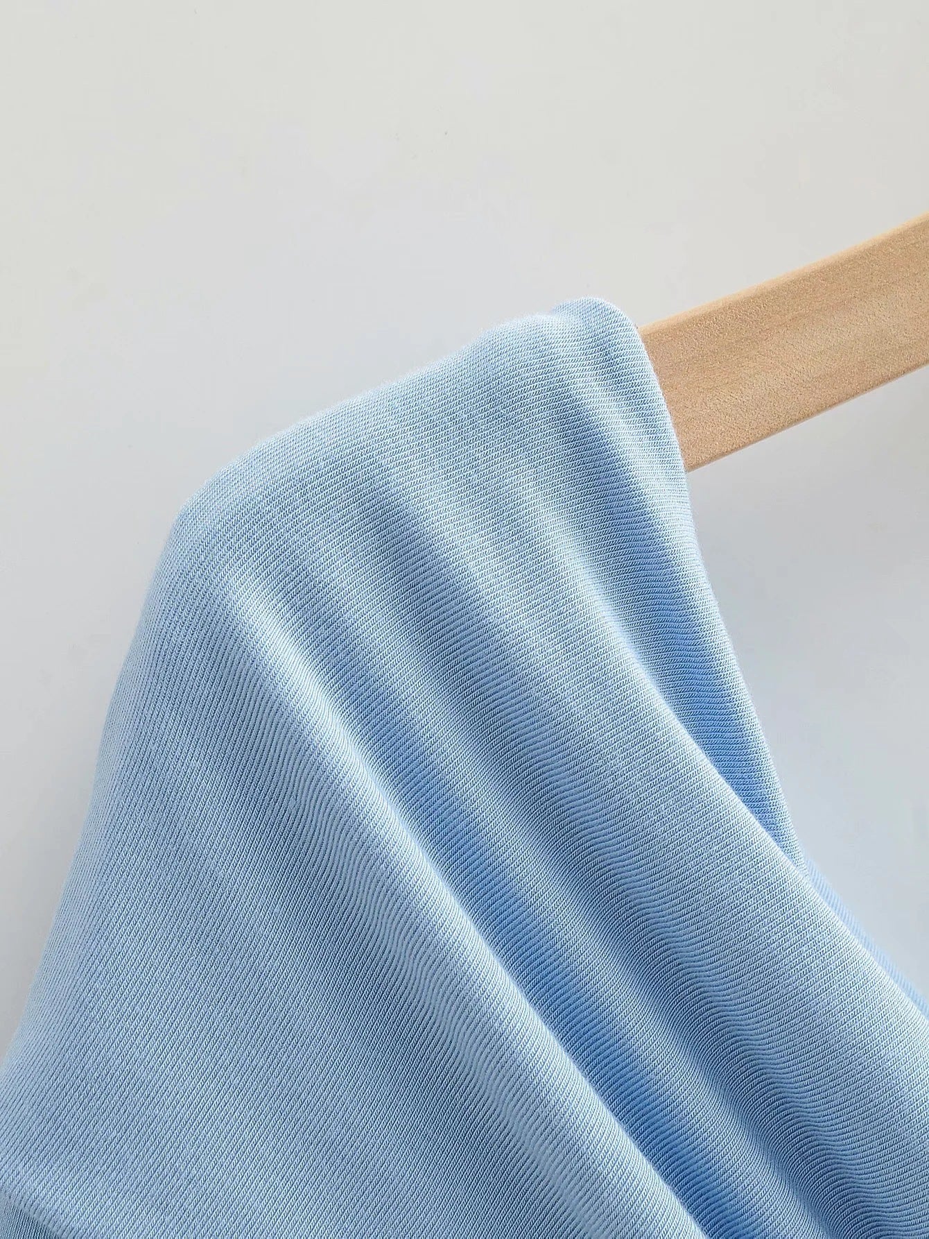 Explosive sexy cross strapless slim T-shirt women