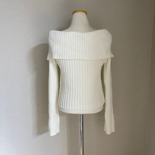 Women's Niche V-neck Off-shoulder Slim Pullover Knitted Top