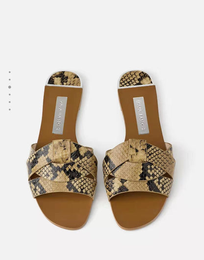 Leather cross strap sandals