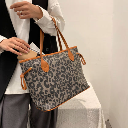 Fashion Net Celebrity Single Shoulder Tote Bag