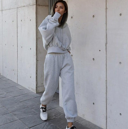 Hooded sweater casual suit