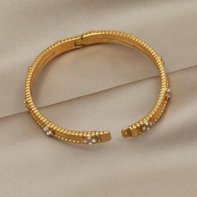 Mid-ancient Light Luxury Zircon Bracelet Niche Temperament Women