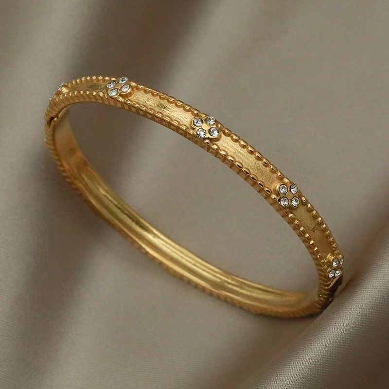 Mid-ancient Light Luxury Zircon Bracelet Niche Temperament Women