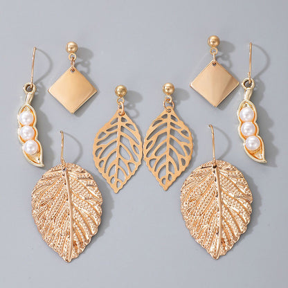 Textured Vintage Golden Leaf Earring Earring Set