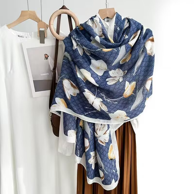 Cotton And Linen Scarf Thin And Silky Shawl Travel Sun-proof Beach Towel For Women